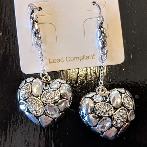 Silver Tone Heart Dangle Earrings Rhinestones - Picture 1 of 4